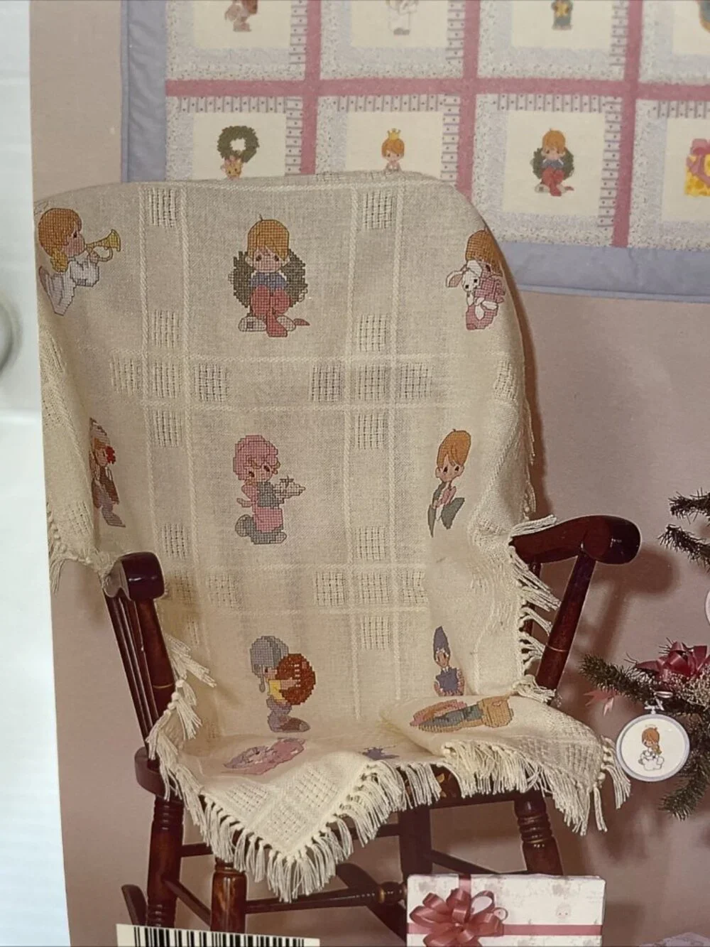 Precious Moments in Miniature Cross Stitch Booklet 1989 by Gloria & Pat - EUC